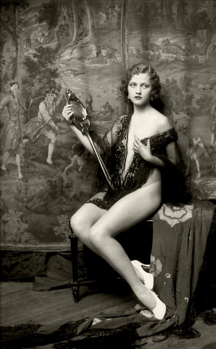 Ziegfeld Model - Risque - 1920s - by Alfred Cheney Johnston