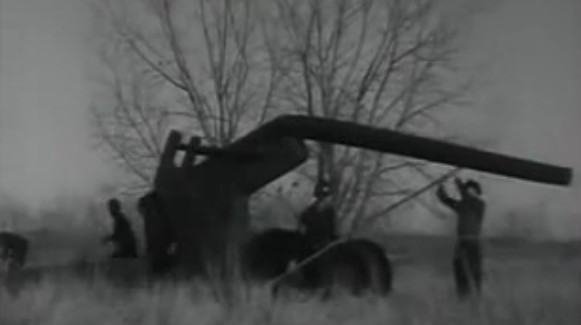 Canhão inflável: A única explosão que poderia causar seria dele mesmo caso a borracha fosse rompida ou enchido demais.  